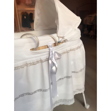 Vestiduras moises blanco